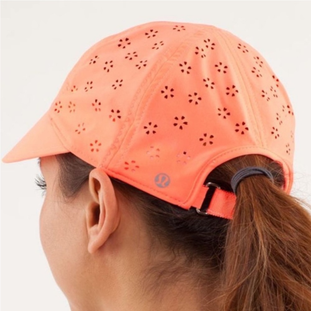 Lululemon Speed Demon Run floral Eyelet Lasercut Cutout Running Hat
